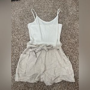 Cute romper!